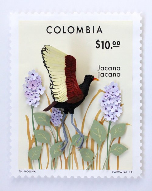Удивительные 3-д птицы из бумаги поселились прямо на почтовых марках