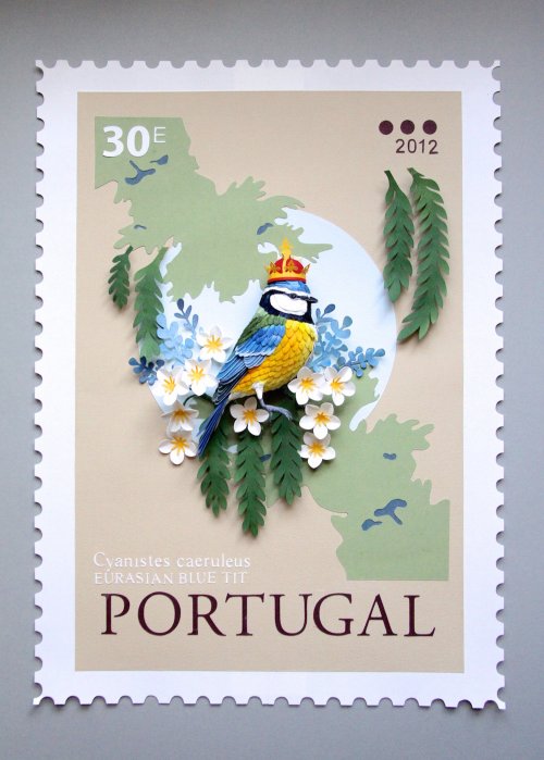 Удивительные 3-д птицы из бумаги поселились прямо на почтовых марках