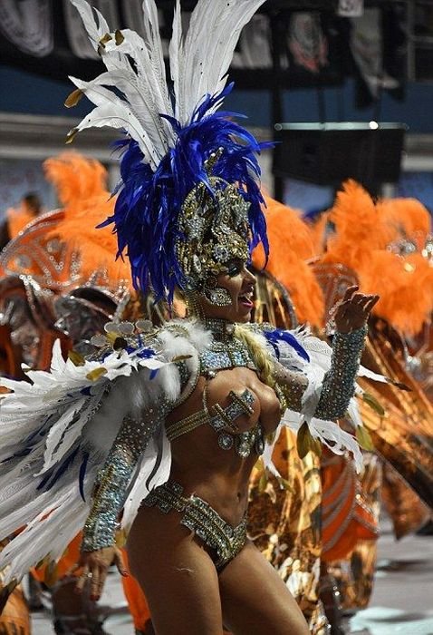 Бразильский карнавал 2017 в Рио-де-Жанейро (32 фото)