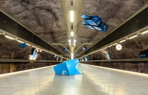 Станции Стокгольмского метрополитена, которые вас восхитят (25 фото)