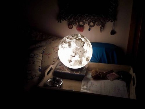 Чарующие лунные лампы, создающие идеальную атмосферу (10 фото)