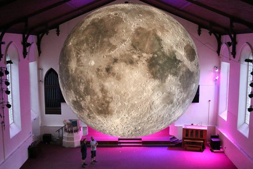 Музей Луны Люка Джеррама (14 фото + видео)