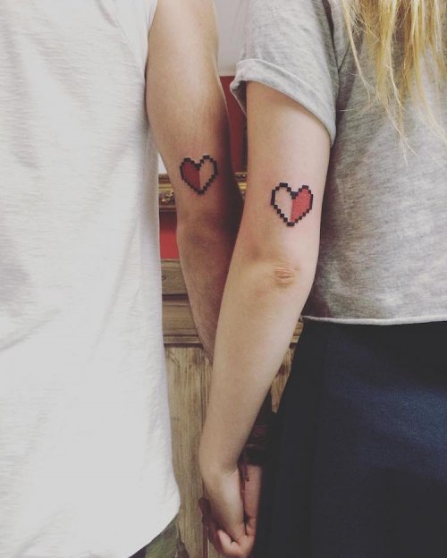 Креативные парные татуировки для влюблённых (21 фото)