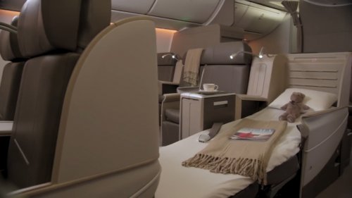 Крупнейший в мире роскошный частный самолёт Boeing 787 Dreamliner VVIP (14 фото)
