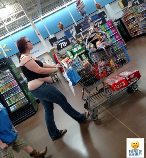 Чудаки и чудачества в Walmart (18 фото)