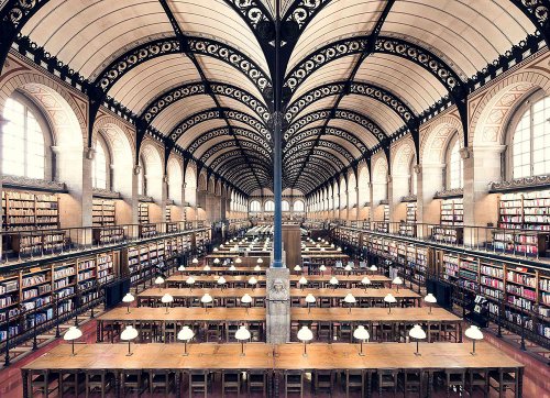 Библиотеки Европы в фотографиях Тибо Пуарье (8 фото)