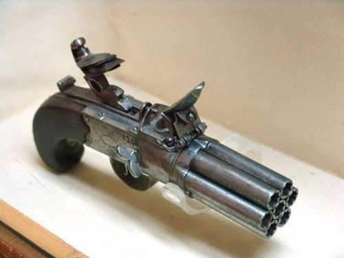 Самое необычное огнестрельное оружие (30 фото)