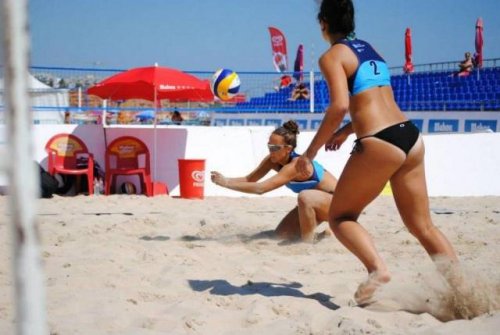 Причины, по которым мужчины обожают смотреть женский пляжный волейбол (34 фото)
