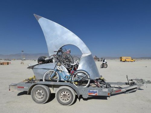 В пустыне Блэк-Рок стартовал фестиваль Burning Man-2017 (31 фото)