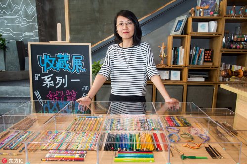 Разноцветный мир карандашей китаянки А Фу (9 фото)