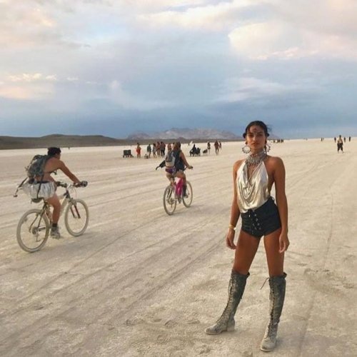 Девушки на фестивале Burning Man (26 фото)
