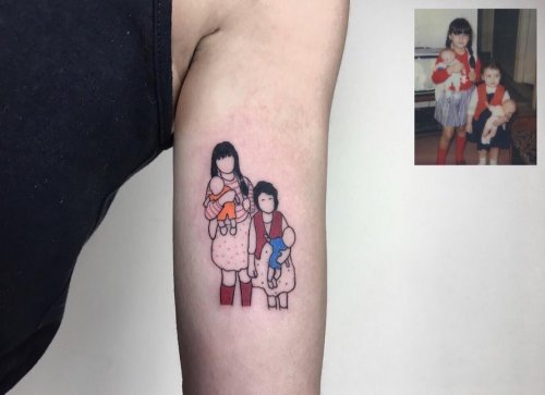 Тату-художник воссоздаёт ностальгические фотографии в виде простых татуировок (9 фото)