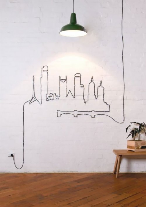 Креативные идеи оригинального оформления проводов на стене (16 фото)
