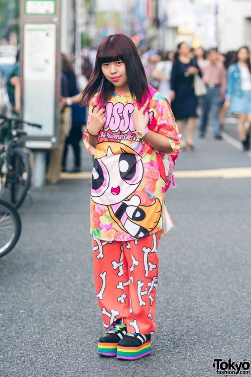 Модники и модницы на улицах Токио (27 фото)