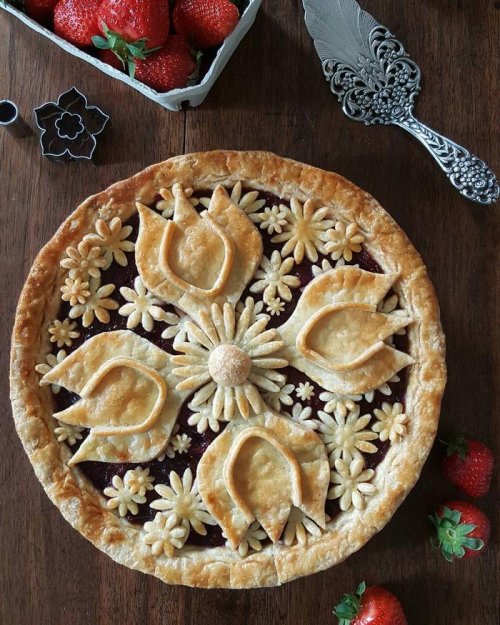 Художественное оформление пирогов от Карин Пфайфф Бошек (28 фото)