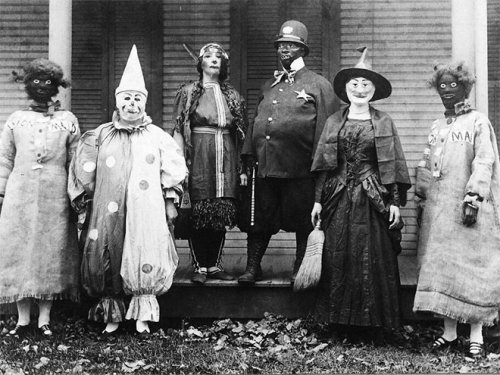 Жуткие хэллоуинские костюмы из прошлого (20 фото)