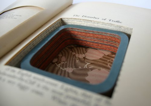 Ювелирные украшения из старых книг от художника Джереми Мея (11 фото)