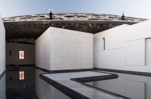 В Абу-Даби открылся филиал парижского Лувра (6 фото)
