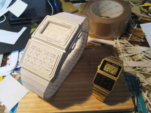 Невероятно детализованные бумажные часы, созданные художником Манабу Косакой (13 фото)