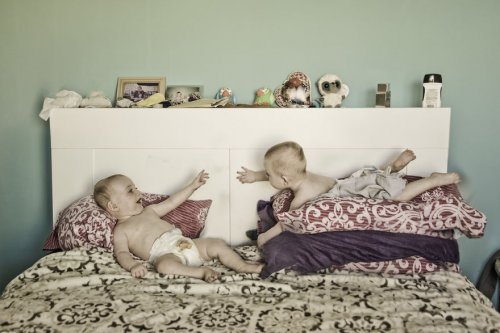 Когда в семье фотографа рождаются близнецы (25 фото)