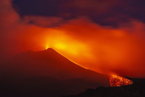 Самые недавние извержения вулканов со всего света (20 фото)