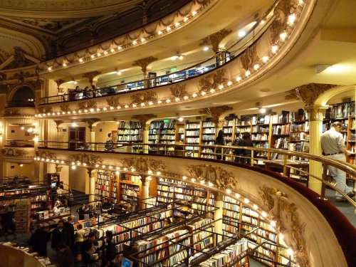 Роскошный книжный магазин El Ateneo Grand Splendid в Буэнос-Айресе, открывшийся в здании бывшего театра (10 фото)