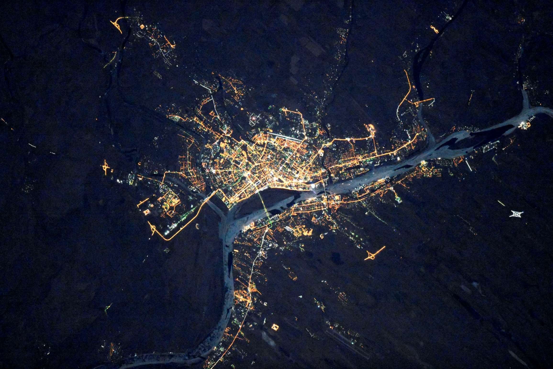 фото владивостока со спутника