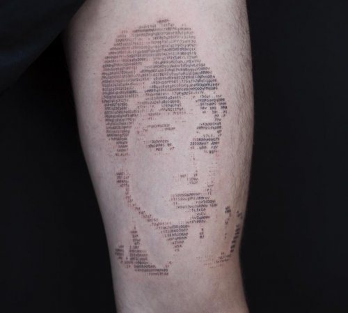 ASCII-татуировки талантливого кипрского художника Андреаса Вронтиса (19 фото)