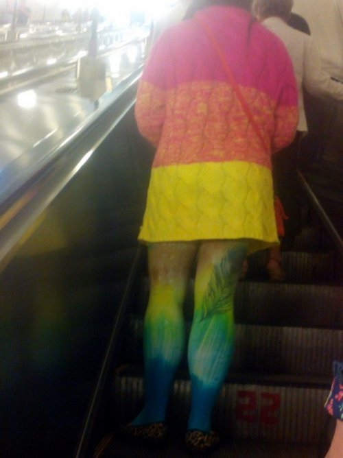 Веселые фотки странных пассажиров метро
