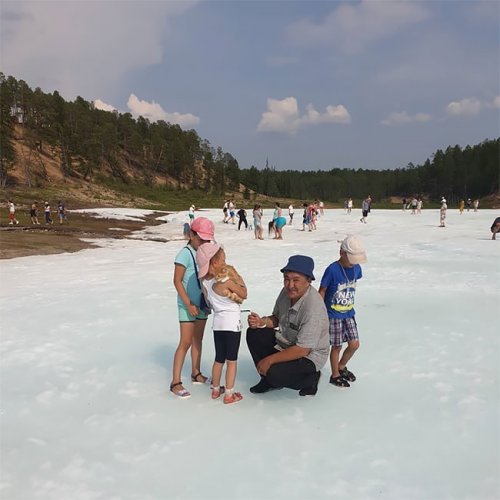 Самый необычный пляж в мире — это ледник в царстве вечной мерзлоты (12 фото)
