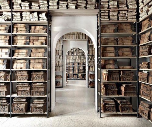 Внутри одного из старейших банковских архивов в Европе (11 фото)