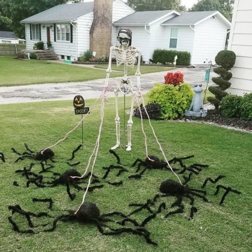 Хэллоуинские декорации, которые заставят ваших соседей обходить ваш дом (33 фото)