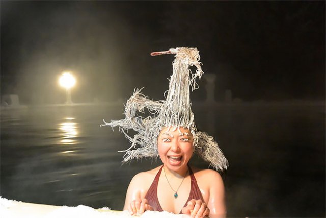 29 фотографий с конкурса замороженных волос, проводимого на горячих источниках курорта Тахини
