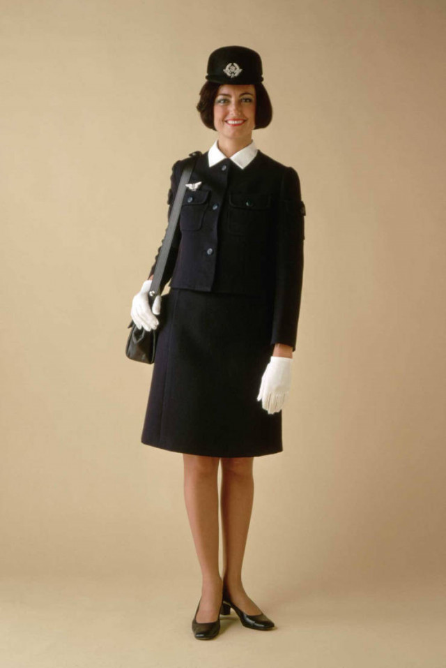 Униформа стюардесс 1970-х годов (15 фото)