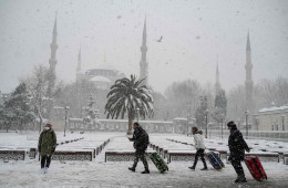 В Афинах и Стамбуле прошёл сильный снегопад (26 фото)