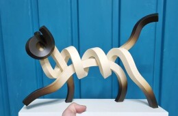 Южнокорейский художник превращает рулонную сталь в минималистичные скульптуры животных (14 фото)