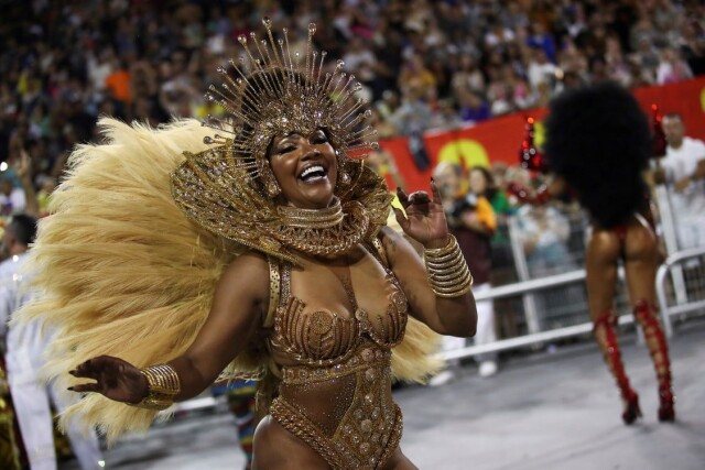 У мережі показали барвистий карнавал у Ріо-де-Жанейро (ФОТО)