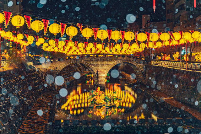 Фестиваль Фонарей в снежном Нагасаки (фото)
