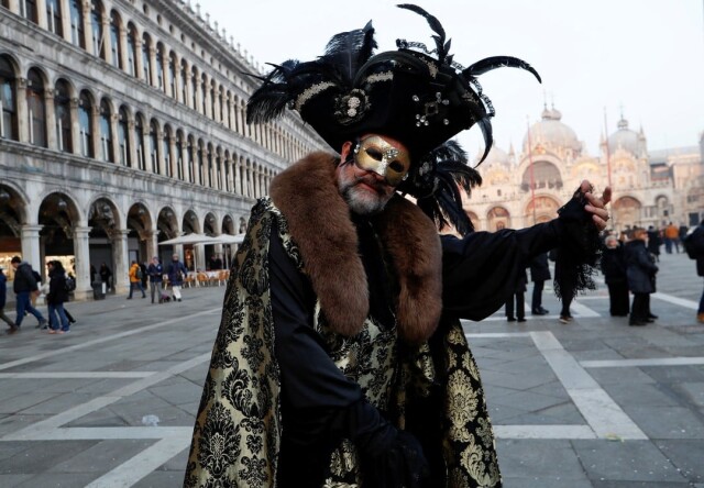 В Италии стартовал Венецианский карнавал
