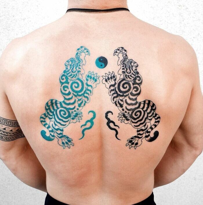Татуировки в стиле Инь-Ян для ценителей гармонии (38 фото)
