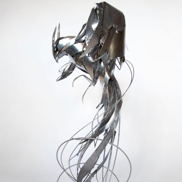 Захоплюючі дух скульптури з \"рідкого\" металу (фото)