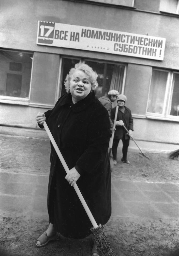 Советские актёры в ретрофотографиях (22 фото)