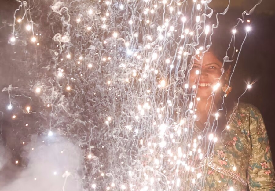 Фестиваль огней Дивали 2023 — в фотографиях (14 фото)