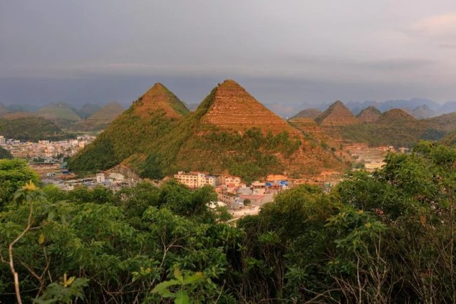 Загадочные пирамиды уезда Аньлун в Китае