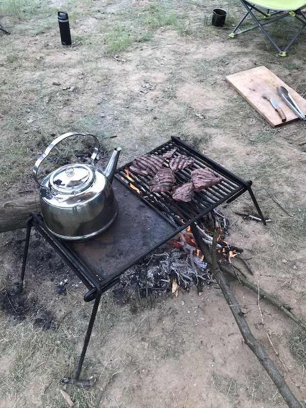 Сейчас бы в лес, на природу, а не вот это вот всё