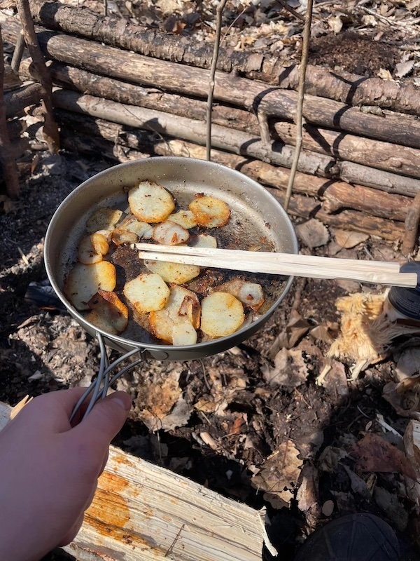 Сейчас бы в лес, на природу, а не вот это вот всё