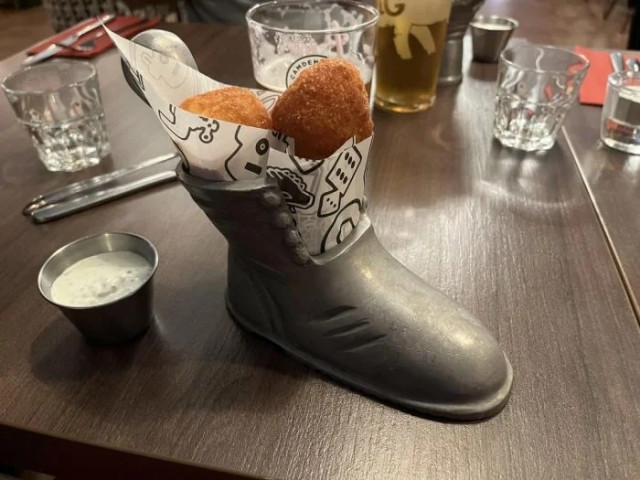 Безбашенная подача блюд (15 фото)