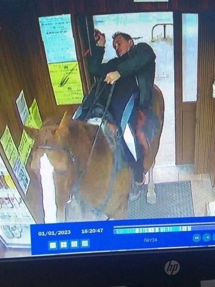 Несмешные картинки (но это не точно)