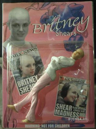 Лысая кукла Бритни